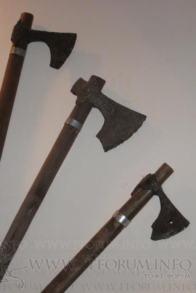 13c_axes_01.jpg