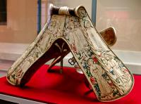 Gold_saddle__Hofburg_Museum__Vienna_15____3.jpg