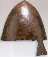 augsburger_helm11_12.jpg